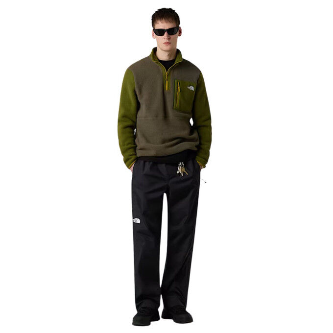 The North Face Yumiori Men's Fleece Jacket: comfort and warmth for hiking