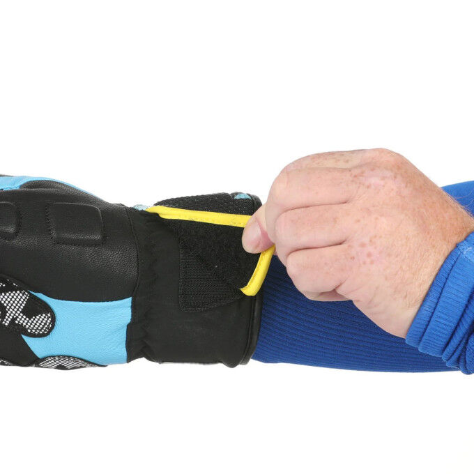 Level SQ CF – Customizable junior mittens made from waterproof leather