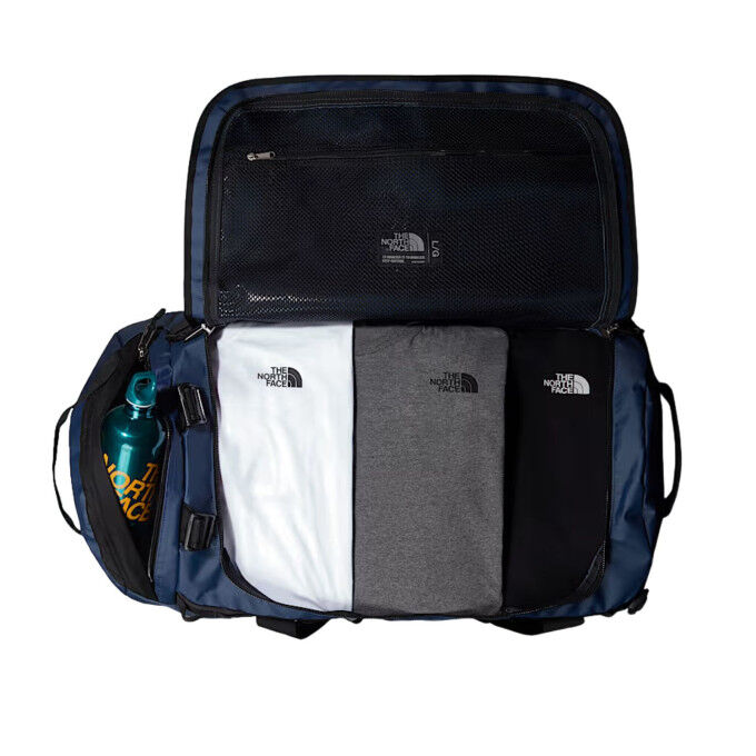 TNF Base Camp Duffel L: durability and versatility for your travels