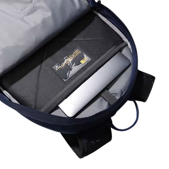 TNF Borealis Classic - a 29 L backpack that combines comfort and organization