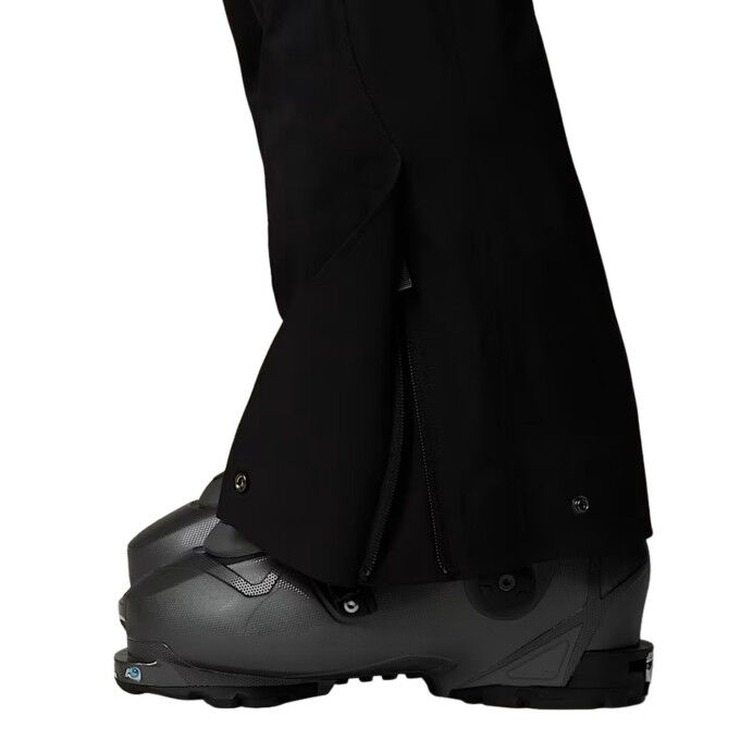 TNF Lenado Damen-Skihose: Funktionalität und Eleganz auf der Piste