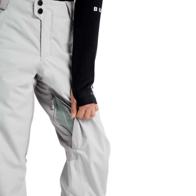 Pantaloni da donna Burton Reserve 2L: prestazioni e comfort in montagna