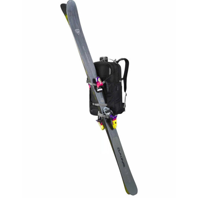 Dakine Mission Pro 25L - Nero: zaino versatile per sci e snowboard