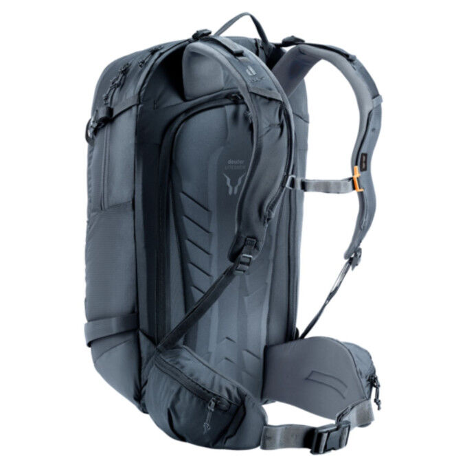 Deuter Freerider 30 Black: ski and freeride backpack for men