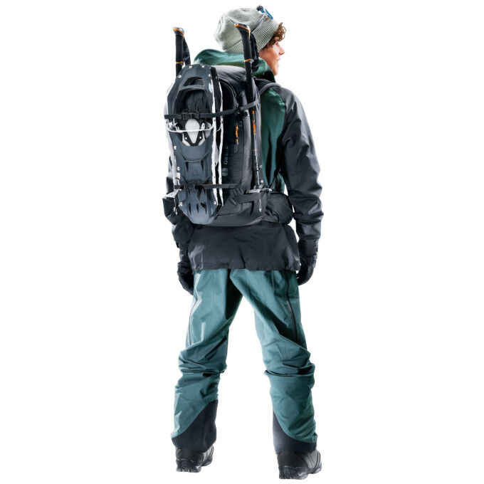 Deuter Freerider Pro 32+10 Black: technical backpack for freeriding