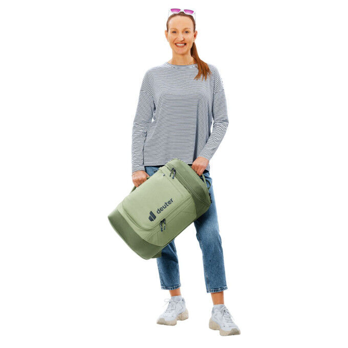 Deuter Duffel Pro Pack 30: compact, technical travel bag