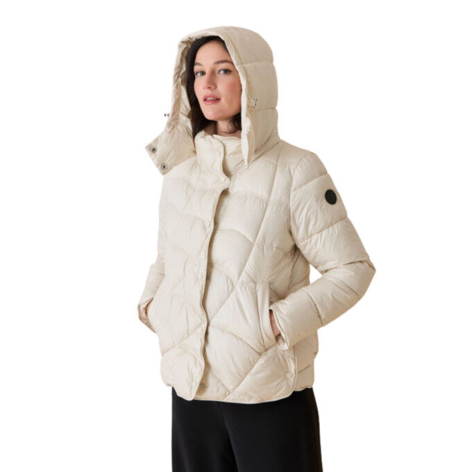 Piumino da donna Diplodocus Ivoire: eleganza e comfort urbano