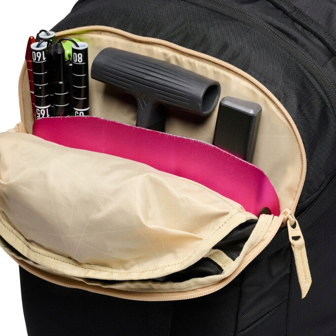 Black Diamond Dawn Patrol 25: Der ideale Rucksack für morgendliche Wanderungen