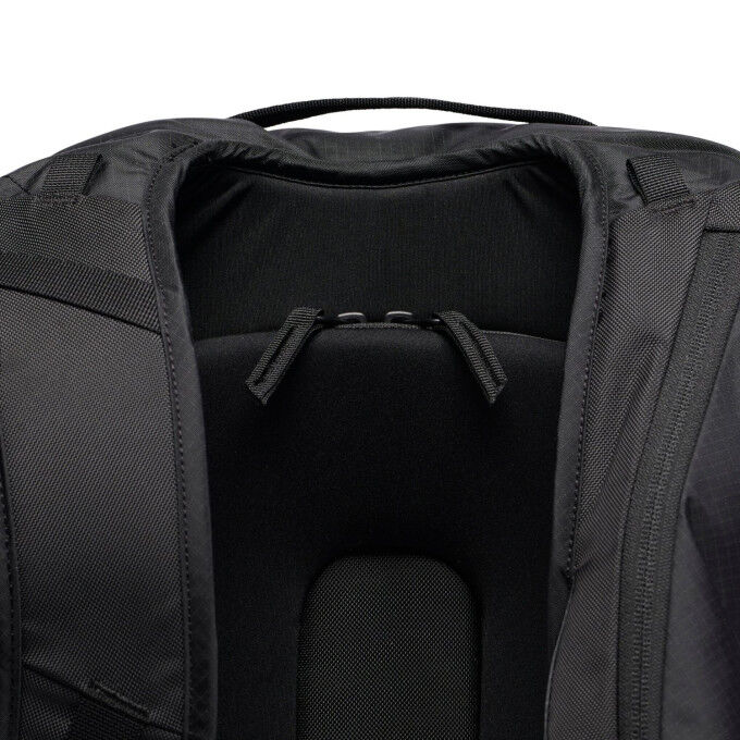 Black Diamond Dawn Patrol 25: Der ideale Rucksack für morgendliche Wanderungen