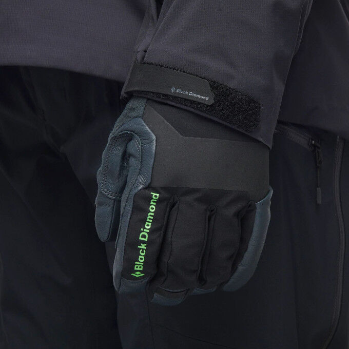 Black Diamond Terminator Handschuhe: Fingerfertigkeit und Schutz beim Eisklettern