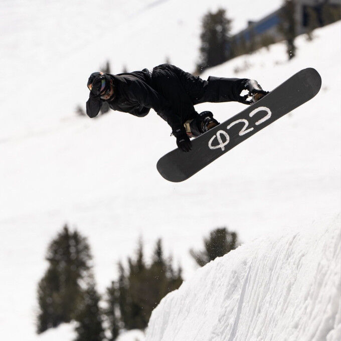 Gnu FACTS Snowboard