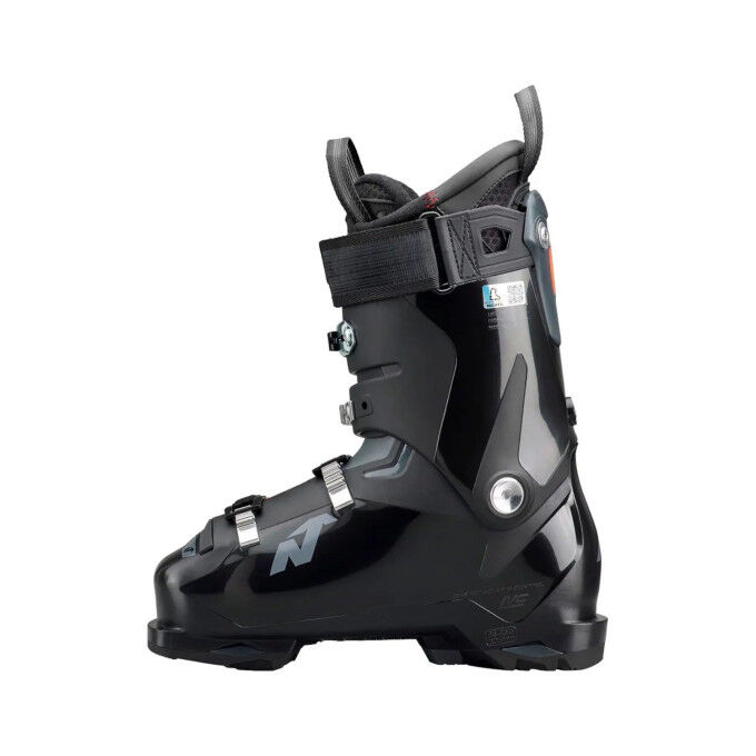 The Cruise 120 GW: men's ski boots combining power and comfort
