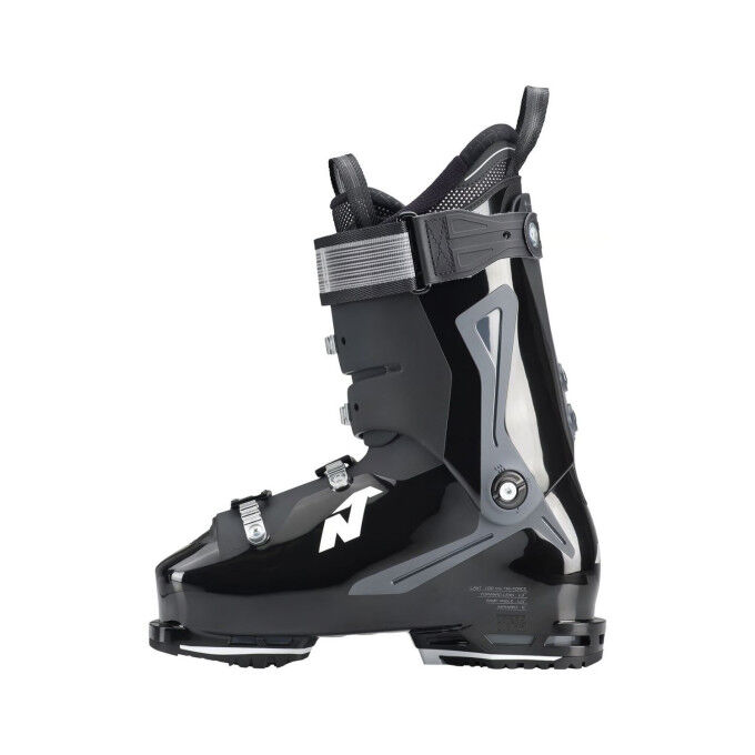 Speedmachine 3 110 GW: power and comfort for all-mountain skiers