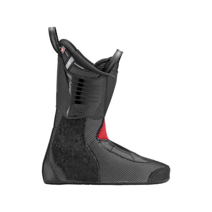 Speedmachine 3 110 GW: power and comfort for all-mountain skiers