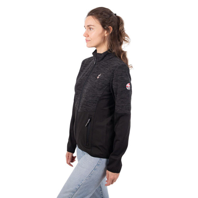 Aulp Berti Black Women's Fleece Jacket: comfort and elegance for everyday wear