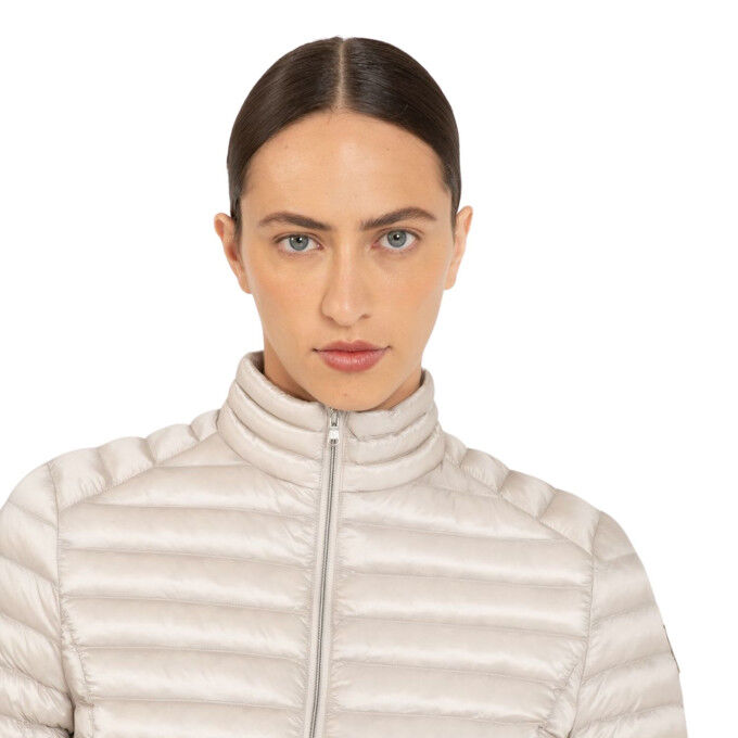 Chaqueta acolchada para mujer Sun Valley Lhanas: calidez y ligereza para el día a día