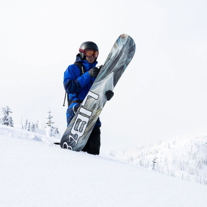 Lib Tech DYNAMO Snowboard + Bindings Package | Versatile