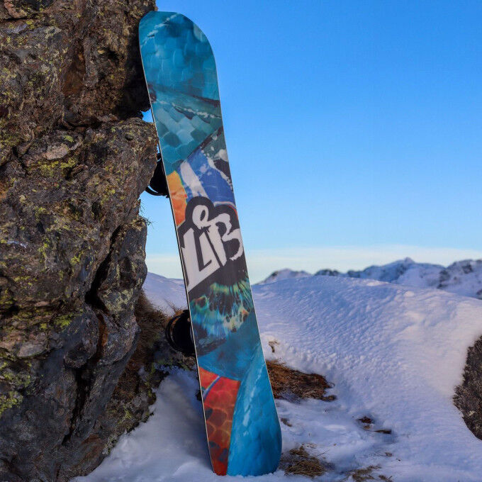 Lib Tech T.Rice Pro HP Snowboard Package + Bindings