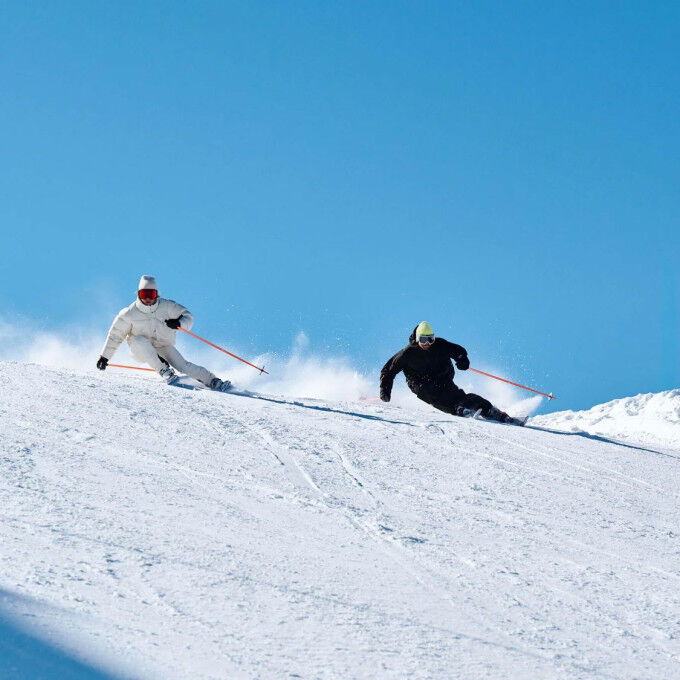 Set da sci + attacchi Black Crows OCTO – Prestazioni, precisione e agilità sulle piste