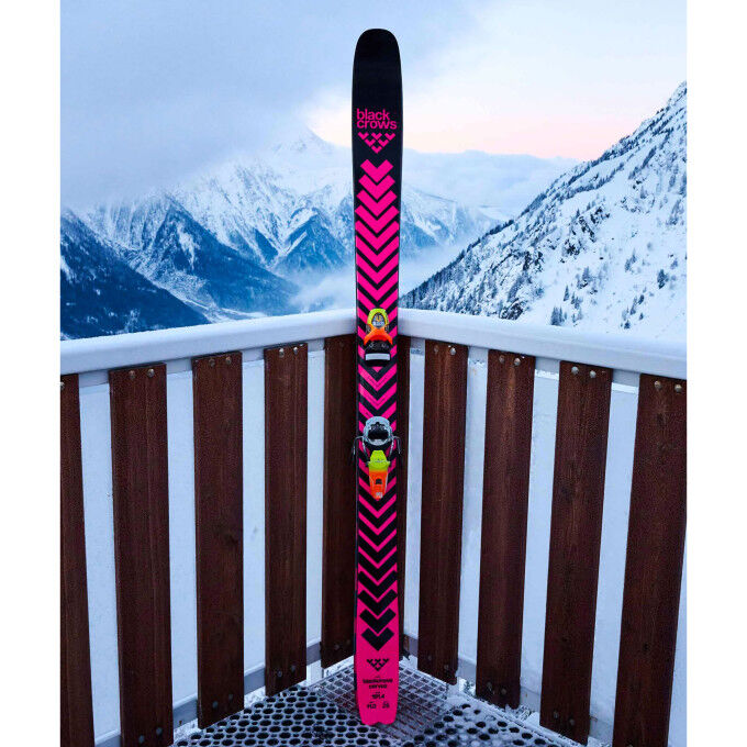 Pack esquís + fijaciones Black Crows Corvus – Freeride potente