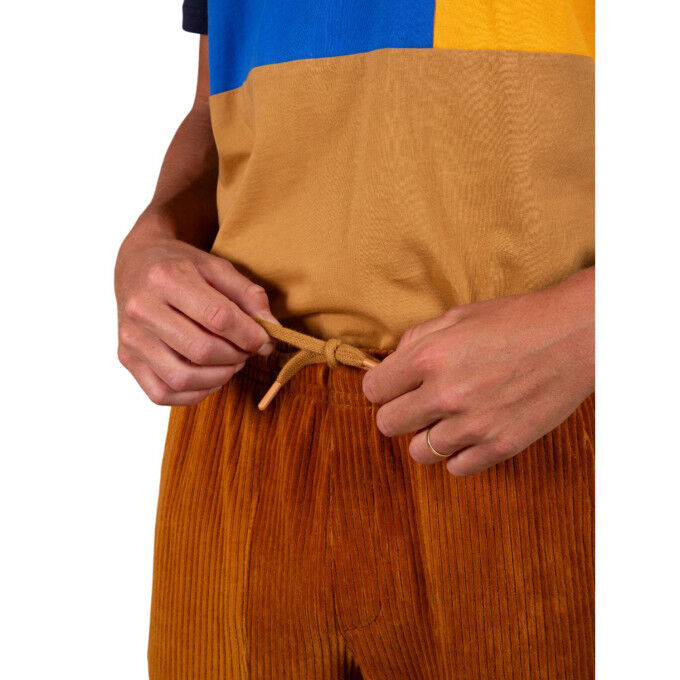 Chimbo Herrenhose – Cord, weite Passform und urbaner Stil