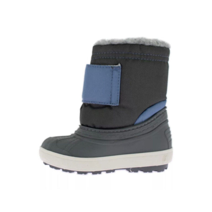 Albox baby après-ski boots: warmth, comfort, and protection