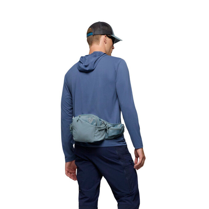 Norrona Femund econyl70 6L: lightweight and versatile belt bag for outdoor activities