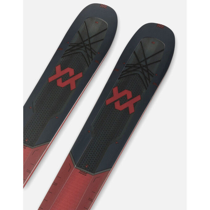 Set da sci + attacchi Völkl M7 Mantra – Potenza, precisione e freeride