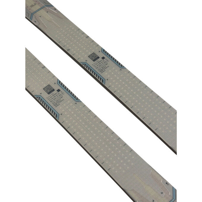 Skiset Völkl Mantra 84 – Kraft &amp; Kontrolle