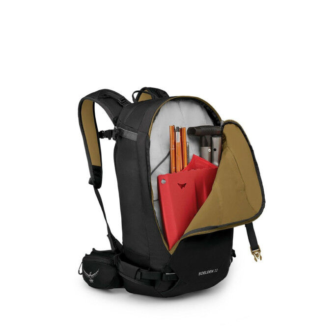Osprey Soelden 32 Black: lightweight, technical ski bag for backcountry use