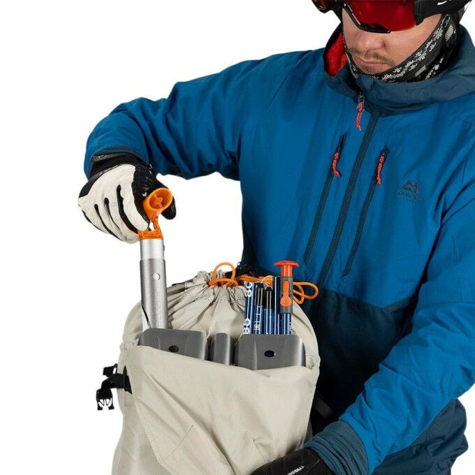 Osprey Firn 28 : légèreté et technicité pour le ski-alpinisme