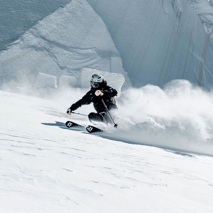 Völkl BLAZE 94 Black Ski Pack + Bindings – Versatility & Lightweight