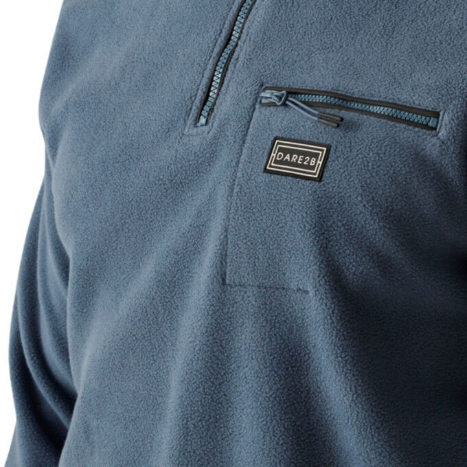 Dare2B Affinity Men's 1/2 Zip Fleece Sweatshirt: Lightweight warmth and comfort