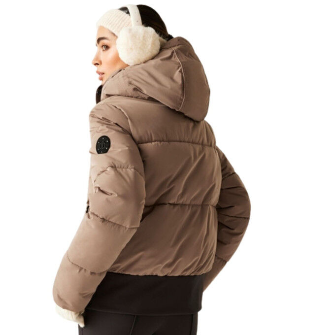 Dare2B Glitz women's ski jacket: elegance and performance on the slopes