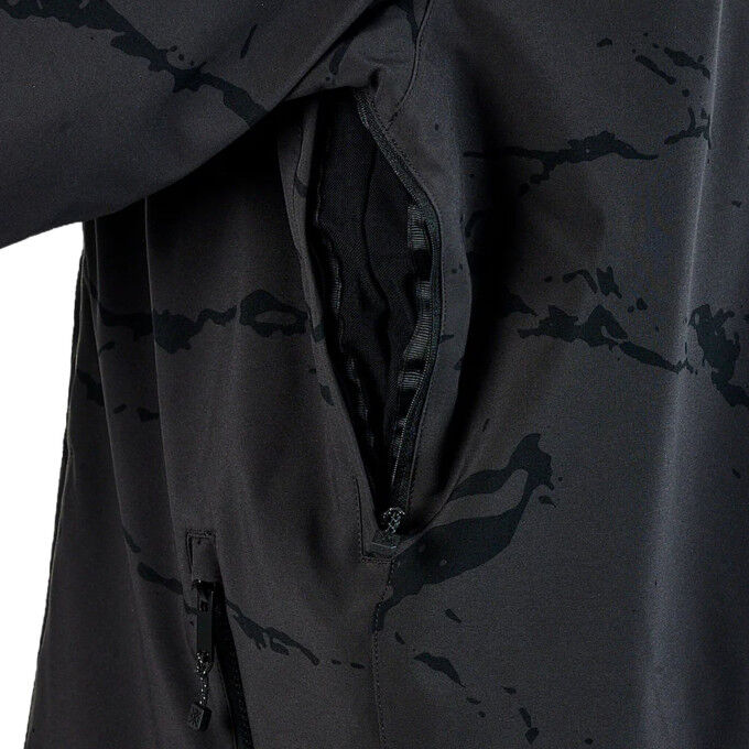 Watts X-Wear ski jacket: extreme protection & Phantom style