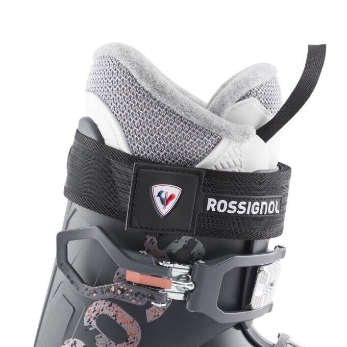 Rossignol Kelia 50 Women's: comfort and control for beginners