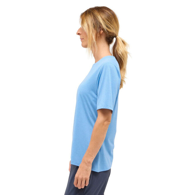 Camiseta Haglöfs LIM Ridge para mujer: comodidad y rendimiento en azul cielo