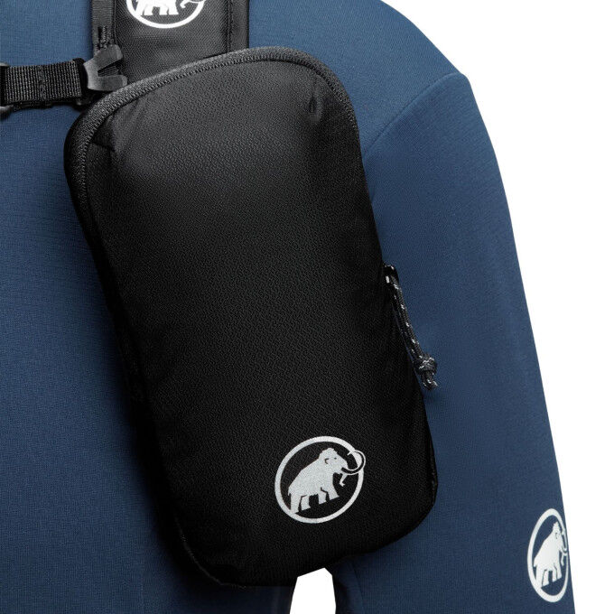 Mammut Lithium Add-on: versatile pouch to keep essentials close at hand