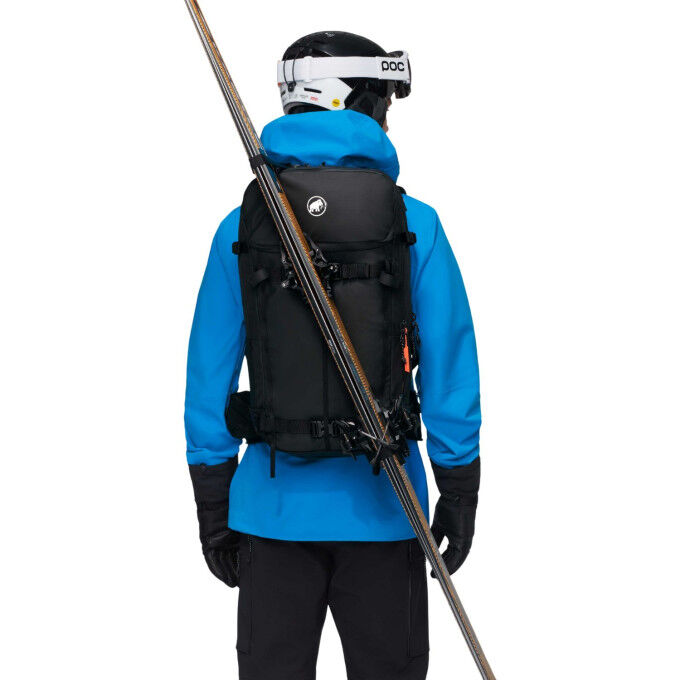 Mammut Nirvana 35 Black: Technischer und vielseitiger Skirucksack