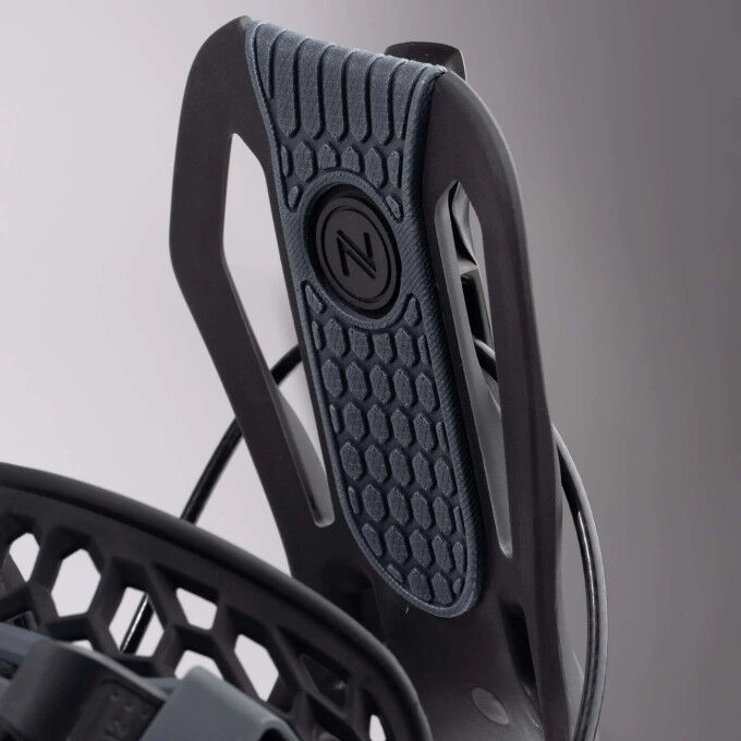 High-performance snowboard bindings  Nidecker Flow Fenix