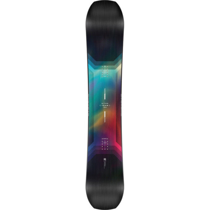 Nitro Team versatile all-mountain snowboard