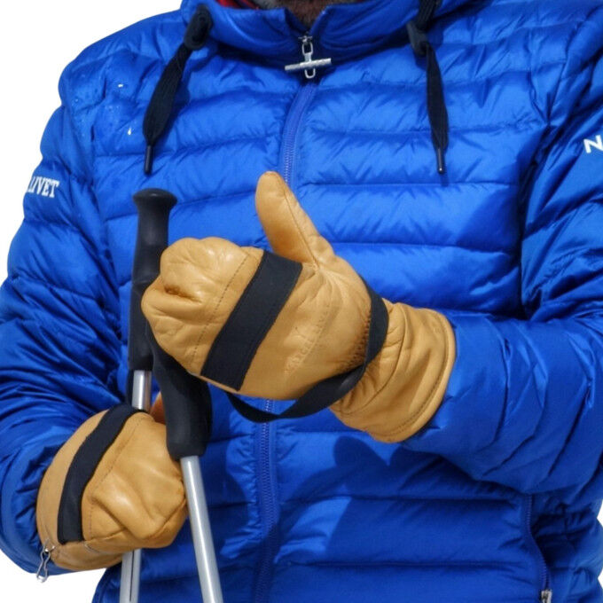 Marcel Livet Louis Gevril unisex mittens: warmth and alpine authenticity