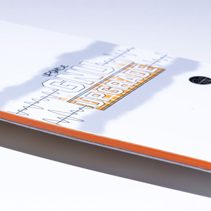 Pacchetto snowboard GNU UPGRADE con attacchi
