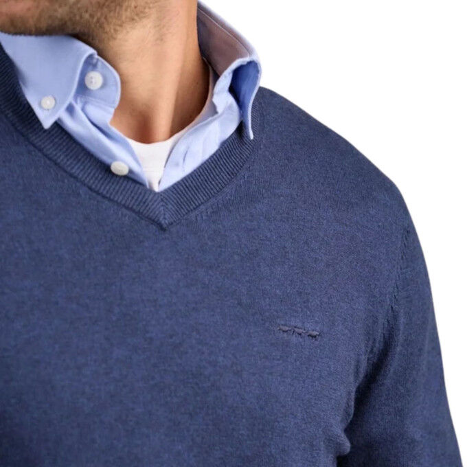 Alvin Men's Golf Sweater: comfort and elegance for everyday wear