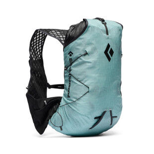 Black Diamond Distance 8 Women: lightweight technical backpack for outdoor activities
