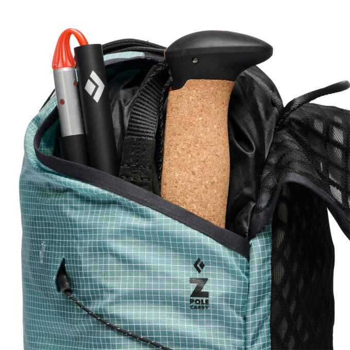 Black Diamond Distance 8 Women: zaino tecnico leggero per l'outdoor