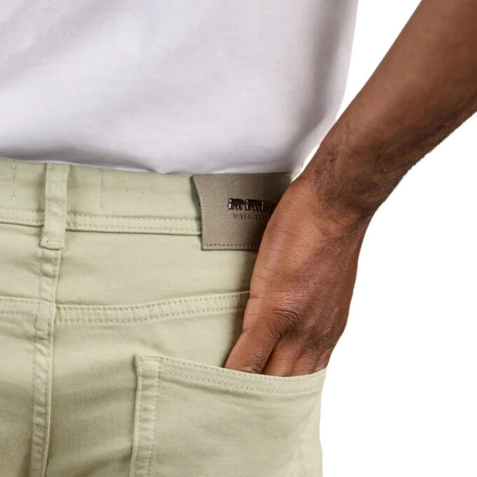 Herrenjeanshose Hyperflex Slim Mise Au Green – Komfort und Modernität