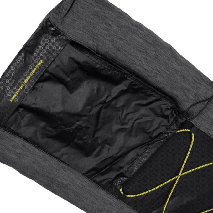 NEMO Fillo™ Wide: a wide and ultra-comfortable camping pillow