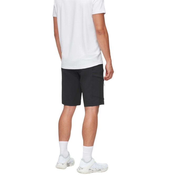 Mammut Runbold IV Men's Black: lightweight, stretchy hiking shorts