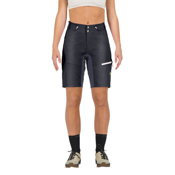 Pantalones cortos de MTB para mujer Karpos Val Viola: comodidad y estilo para tus salidas